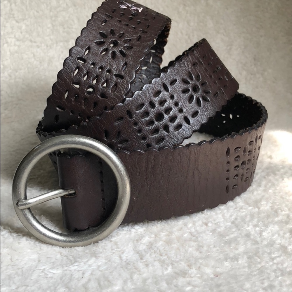 Beautiful design belt.